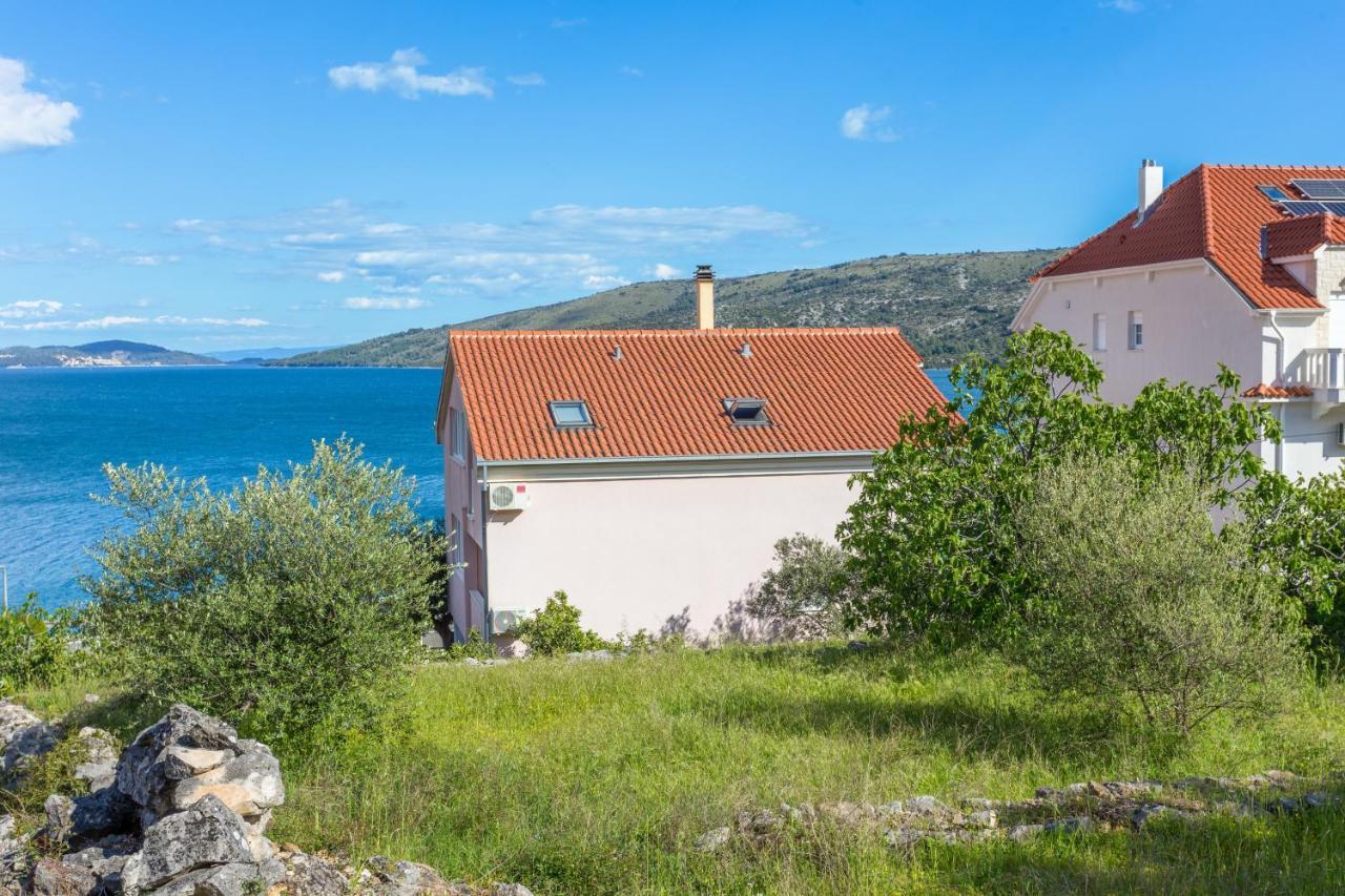 Apartments By The Sea Poljica, Trogir - 19316 Marina Extérieur photo